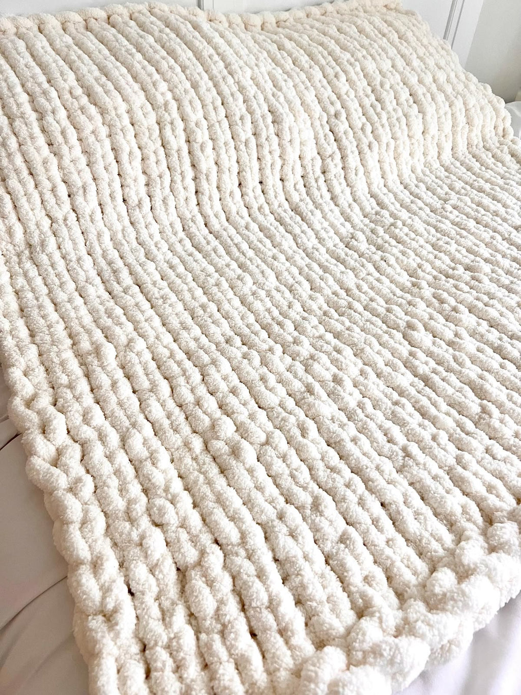 Chunky knit throw