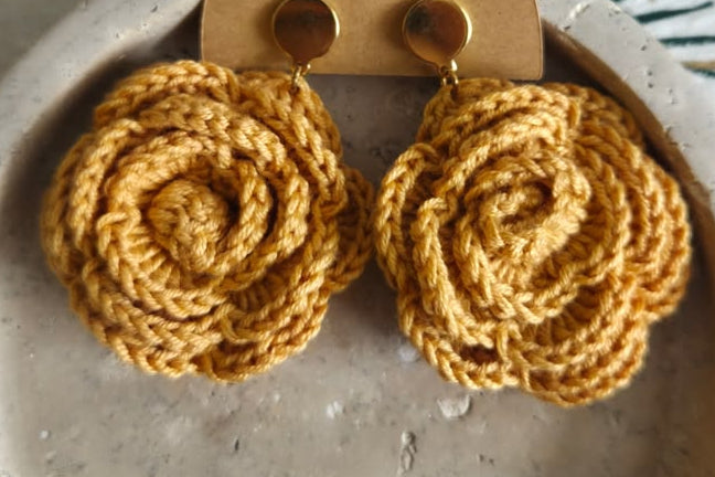 flower earrings